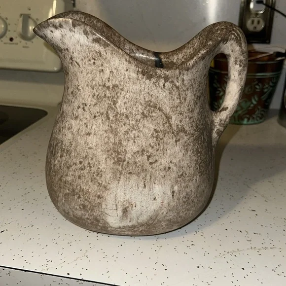 NWOT MCCARTYS PITCHER - Picture 2 of 3
